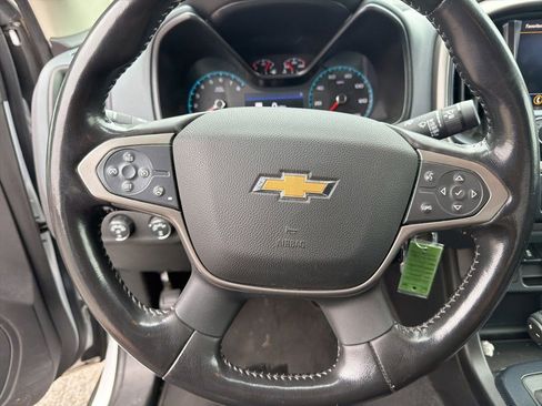 Used 2020 Chevrolet Colorado Z71 AWD/4WD image 14
