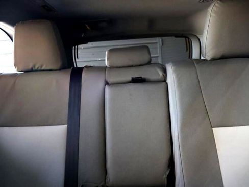 Used 2016 Toyota Highlander Plus image 21