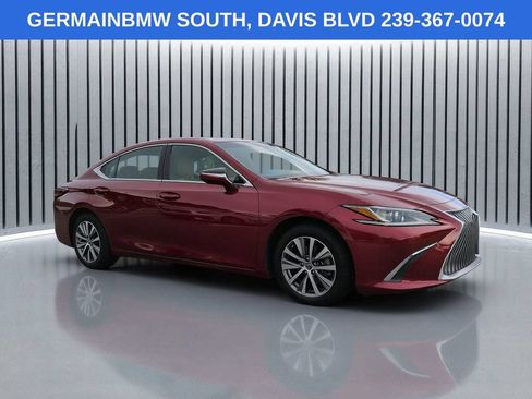 Used 2020 Lexus ES 350 w/ Accessory Package FWD image 3