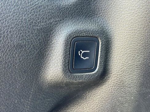 Used 2022 Jeep Compass Latitude w/ Convenience Group image 11