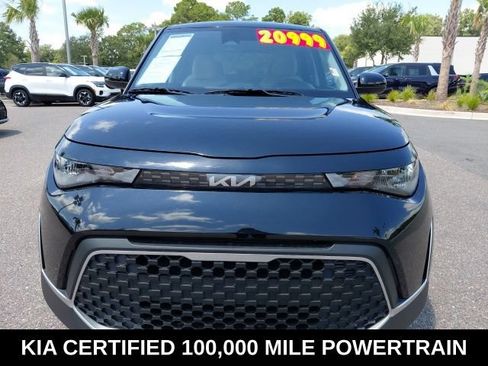 Certified 2025 Kia Soul LX w/ LX Technology Package FWD image 2