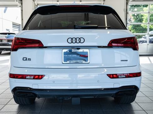 Used 2023 Audi Q5 2.0T Premium Plus w/ Premium Plus Package AWD/4WD image 5
