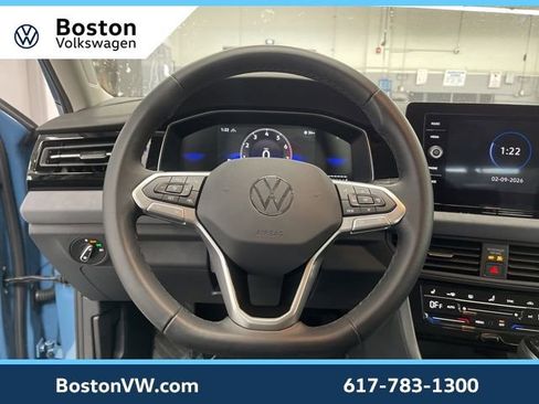 Used 2025 Volkswagen Jetta SE w/ Black Wheel Package image 15