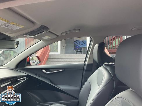 Used 2023 Kia Niro Wind FWD image 19