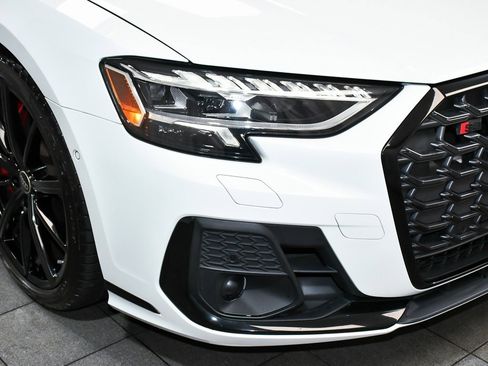 Used 2023 Audi S8 w/ S8 Comfort Plus Package image 85