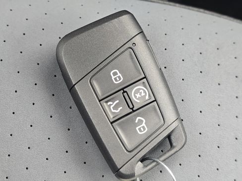 New 2026 Volkswagen Jetta SE image 27