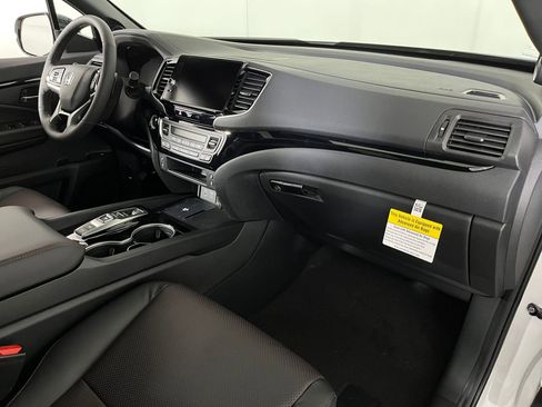 New 2026 Honda Ridgeline Black Edition image 26