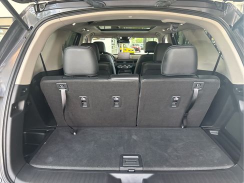 Used 2023 Honda Pilot Elite image 12