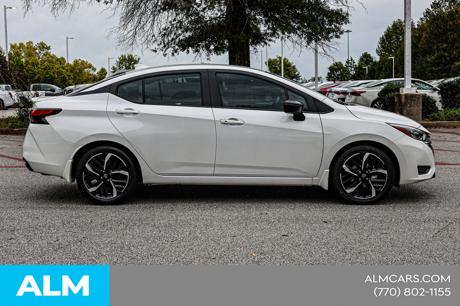 Certified 2025 Nissan Versa SR w/ Trunk Package FWD image 10