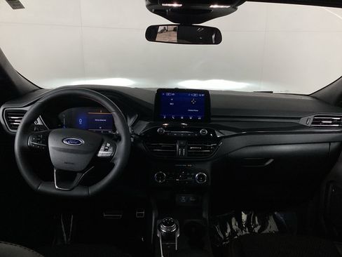 Used 2023 Ford Escape ST-Line image 19