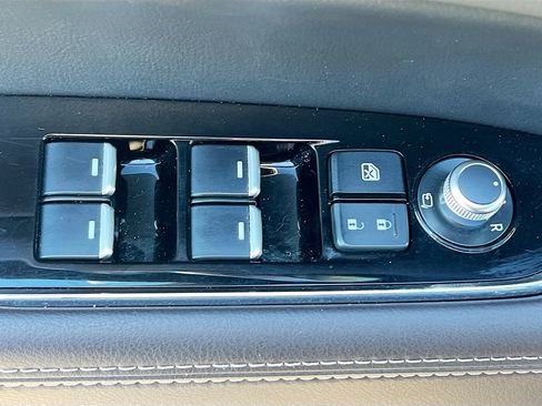 Used 2025 MAZDA CX-5 Signature image 20