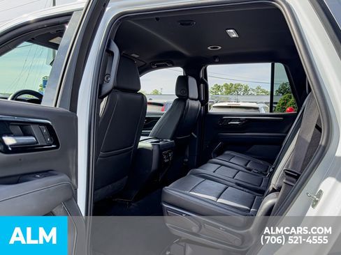 Used 2025 Chevrolet Tahoe LT AWD/4WD image 14