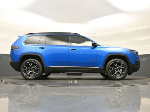 New 2026 Jeep Cherokee Overland AWD/4WD image 16