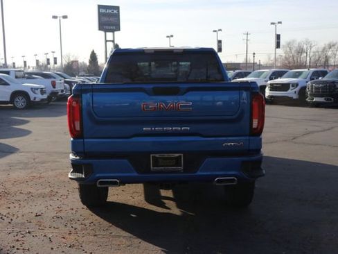 Used 2022 GMC Sierra 1500 AT4 w/ AT4 Preferred Package image 5