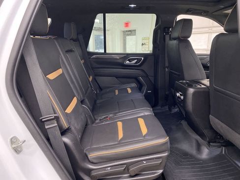 Used 2022 GMC Yukon AT4 image 17