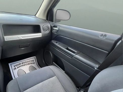 Used 2015 Jeep Compass Sport w/ Power Value Group FWD image 9