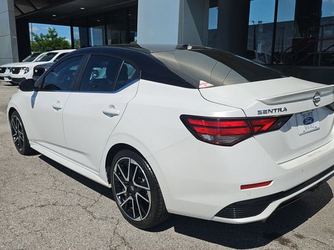 Used 2024 Nissan Sentra SR FWD image 3