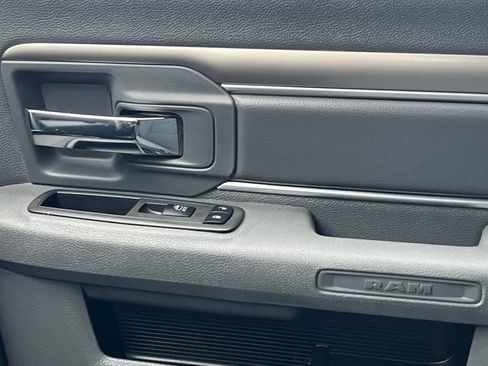 Used 2013 RAM 1500 Classic SLT w/ Remote Start & Security Group image 19