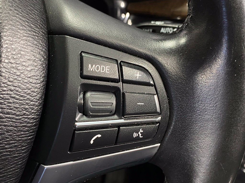 Used 2017 BMW X5 xDrive40e w/ Premium Package AWD/4WD image 35