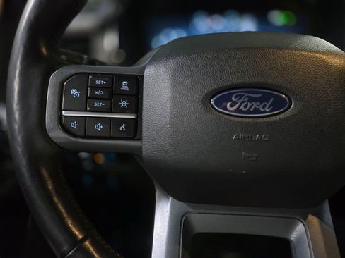 Used 2024 Ford F150 Lariat image 23