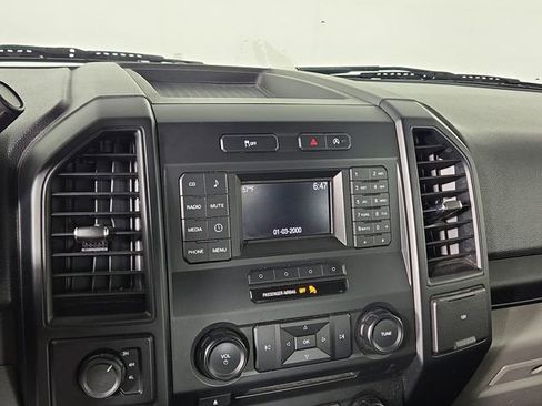 Used 2017 Ford F150 XL w/ Equipment Group 101A Mid AWD/4WD image 17