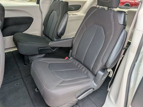 Used 2023 Chrysler Voyager LX FWD image 24