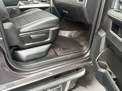 Used 2018 RAM 1500 Sport w/ Sport Premium Group AWD/4WD image 26