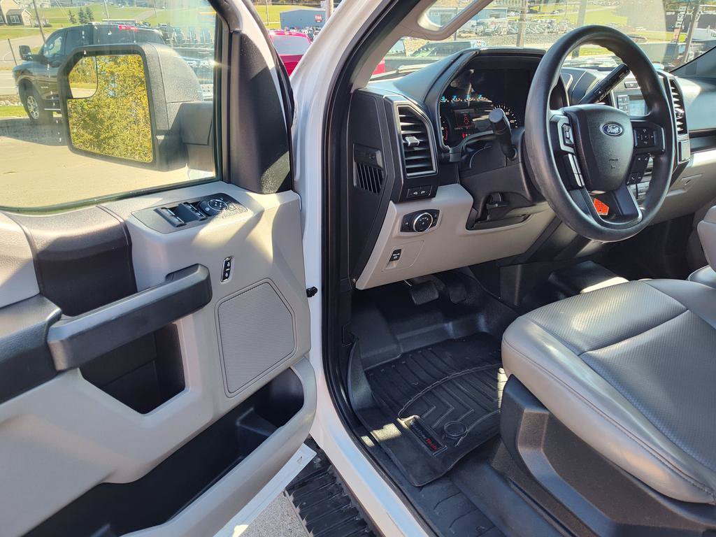 Used 2018 Ford F150 XL w/ Equipment Group 101A Mid AWD/4WD image 11