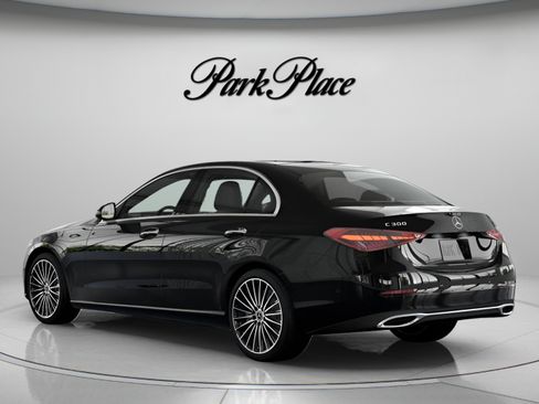 Used 2026 Mercedes-Benz C 300 Sedan image 13