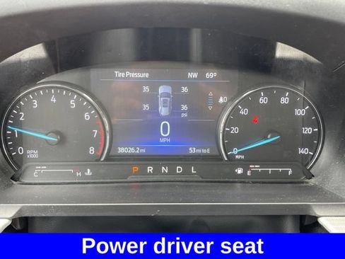 Used 2023 Ford Explorer XLT w/ Equipment Group 202A AWD/4WD image 15