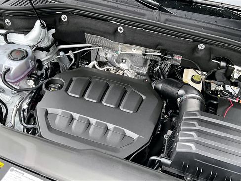 New 2026 Volkswagen Atlas SEL Premium R-Line image 17