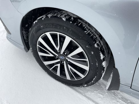 Used 2018 Subaru Legacy 2.5i Premium image 7