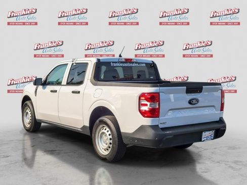Used 2025 Ford Maverick XL w/ Equipment Group 102A AWD/4WD image 3