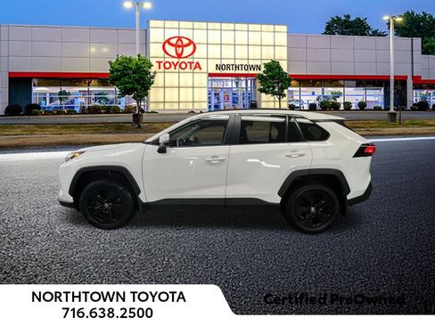 Used 2023 Toyota RAV4 XLE image 2