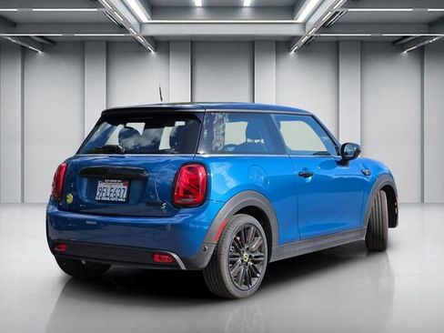 Used 2023 MINI Cooper SE FWD image 4