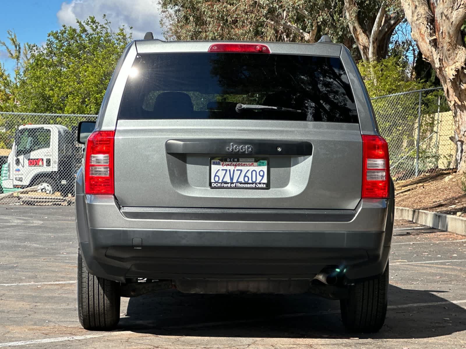 Used 2013 Jeep Patriot Sport FWD image 7