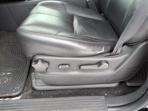 Used 2013 GMC Yukon SLT image 11