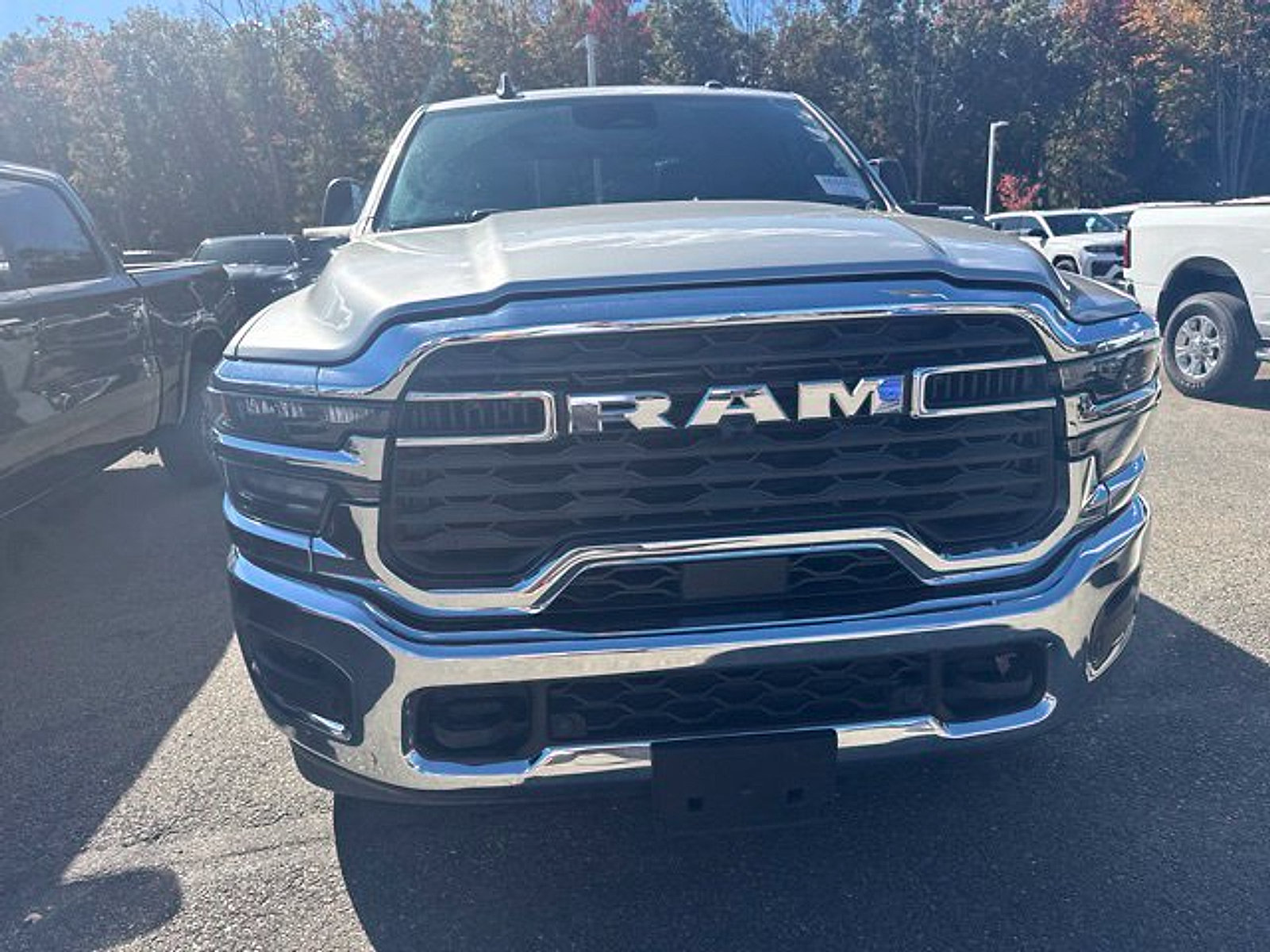 Used 2026 RAM 2500 Big Horn AWD/4WD image 4