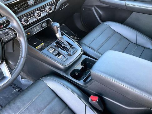 Used 2024 Honda CR-V EX-L image 17