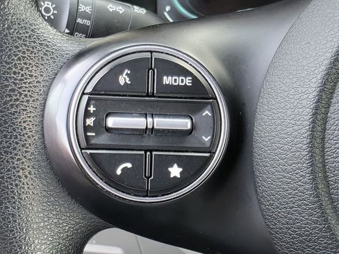 Used 2023 Kia Soul LX w/ LX Technology Package image 20