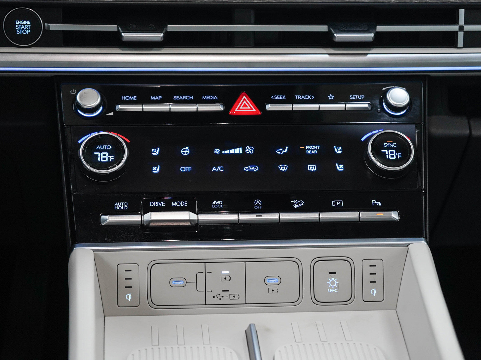 Used 2025 Hyundai Santa Fe Calligraphy AWD/4WD image 19