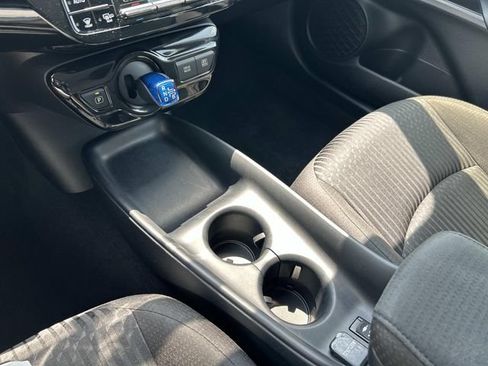Used 2016 Toyota Prius Two FWD image 24
