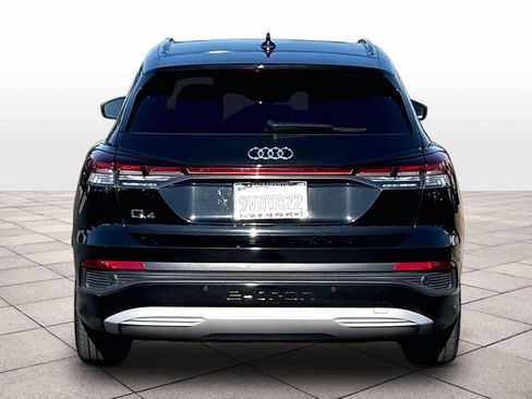 Used 2023 Audi Q4 e-tron Premium Plus w/ Premium Plus RWD image 8