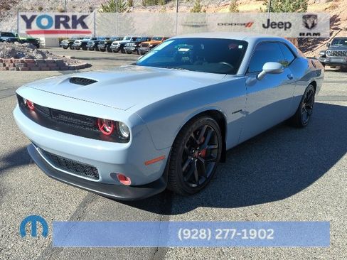Used 2020 Dodge Challenger R/T w/ Blacktop Package image 1