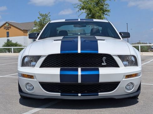 Used 2007 Ford Mustang Shelby GT500 image 2