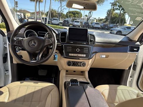 Used 2016 Mercedes-Benz GLE 350 GLE 350 w/ Premium Package image 37
