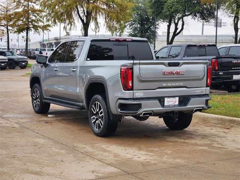 Used 2024 GMC Sierra 1500 AT4 w/ Technology Package image 5