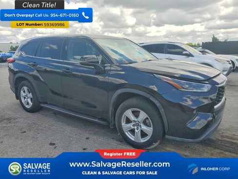 Used 2021 Toyota Highlander LE AWD/4WD image 5
