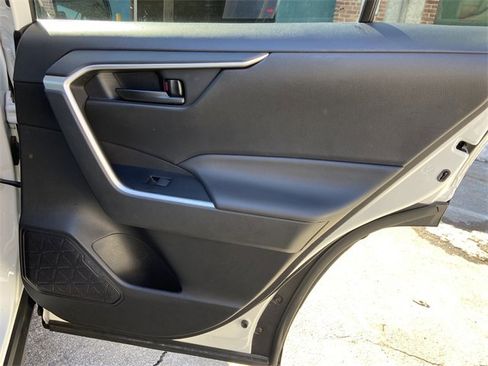 Used 2023 Toyota RAV4 LE image 27