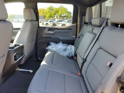 New 2026 GMC Sierra 1500 SLT w/ SLT Premium Plus Package AWD/4WD image 13
